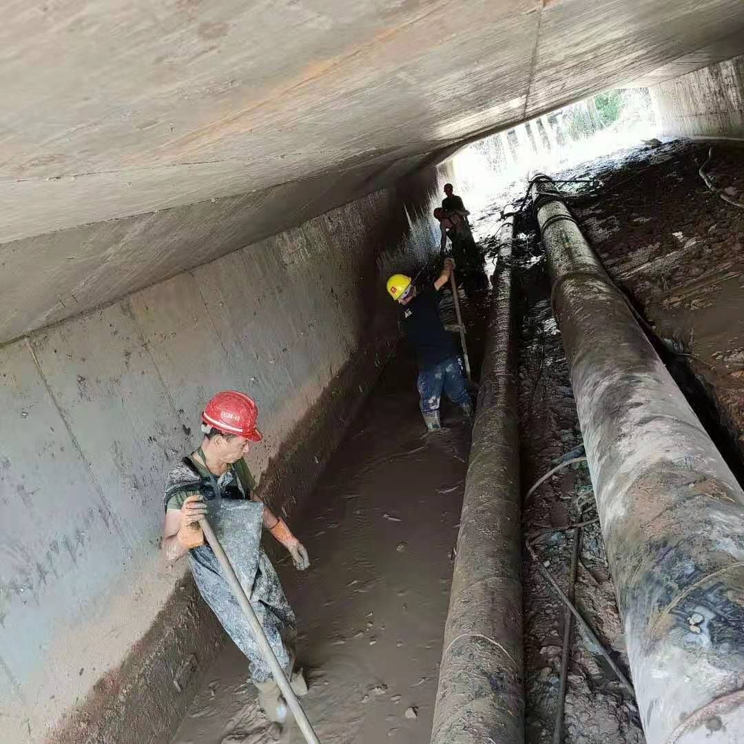 那大镇工业管道清淤